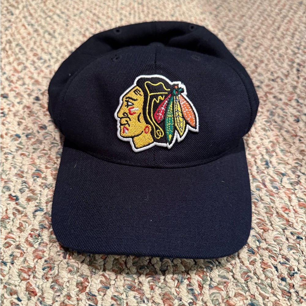 Black Vintage Chicago Blackhawks NHL Hockey Sports Specialties Hat